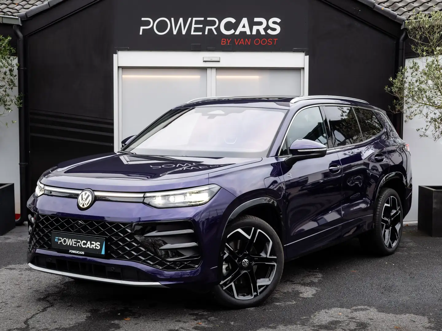 Volkswagen Tayron eHybrid R Line | 360 | ACC | PANO | HUD | Paars - 1