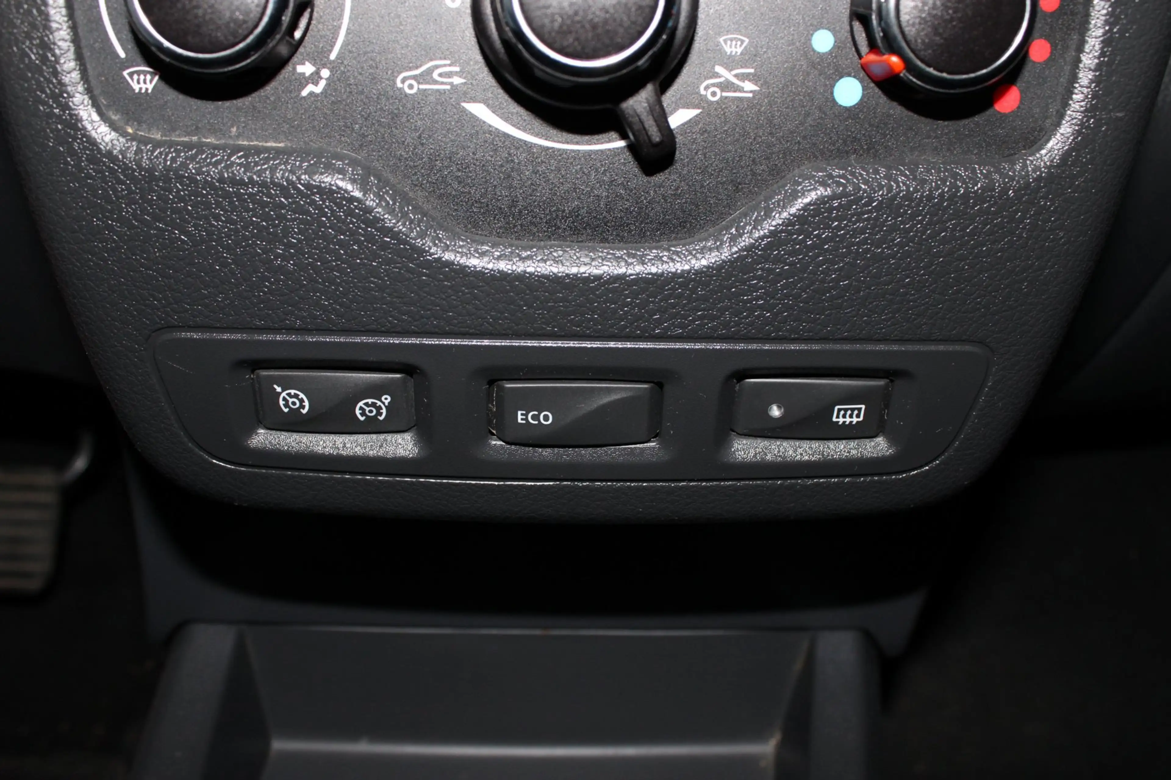 Dacia Dokker 1.6 SCe | Airco | Cruise Control | Navi | Parkeers — photo 13