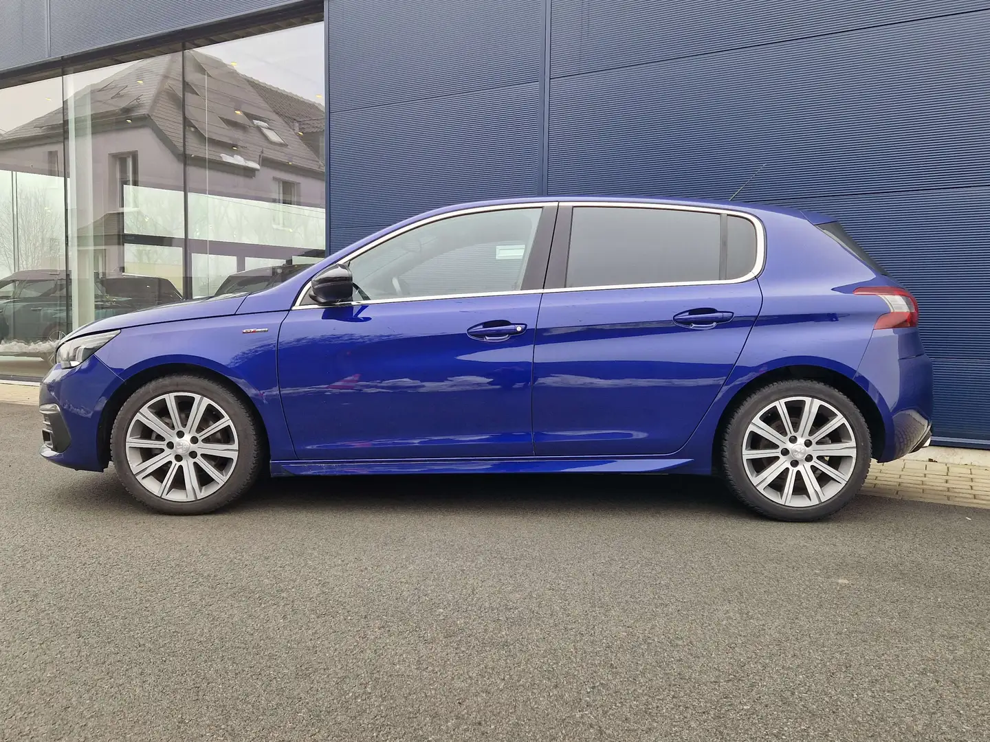 Peugeot 308 1.2ess GT Line *** 130 ch *** Bleu - 2