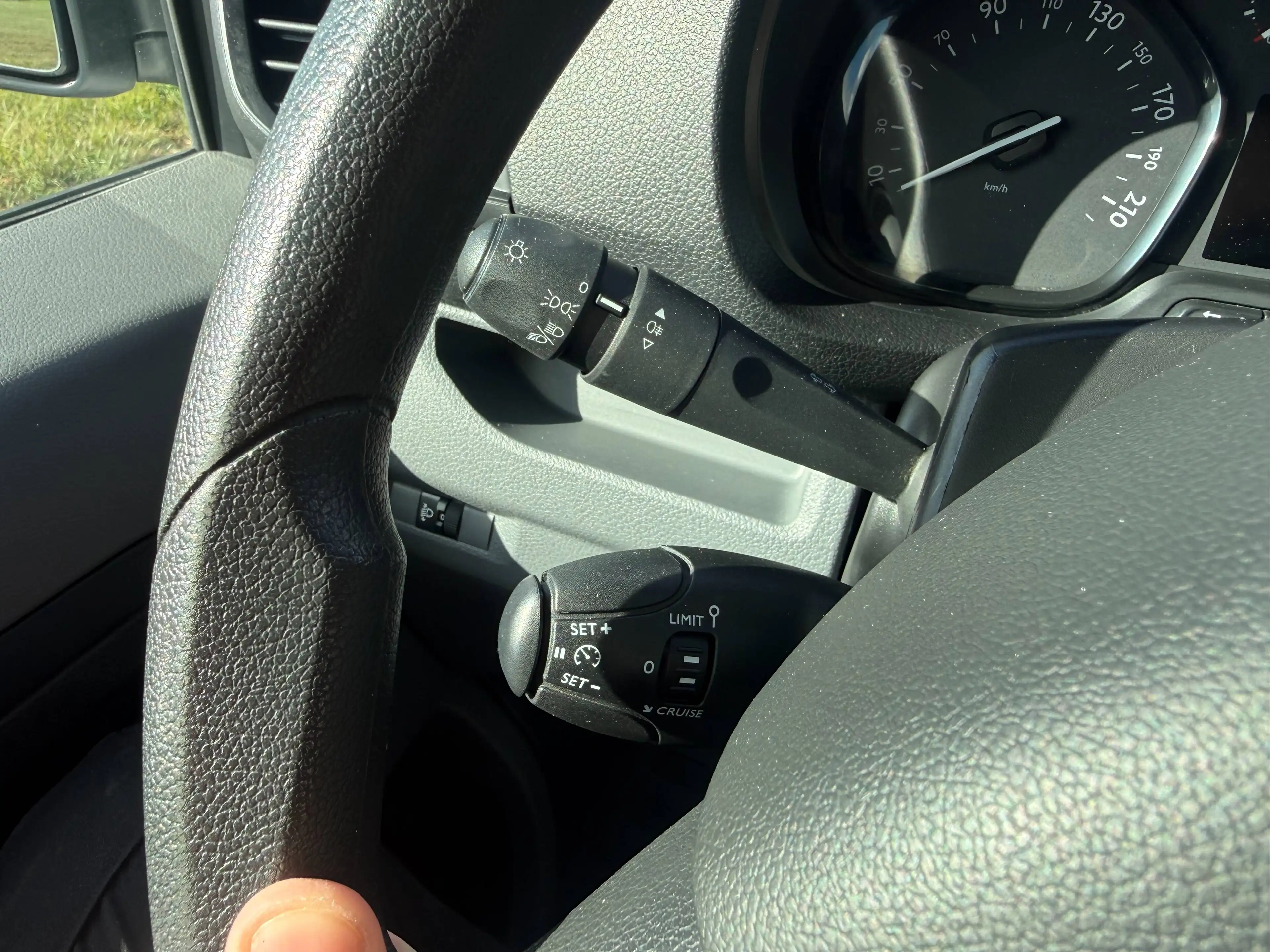 Citroen Jumpy 2.0L L3 **2X Porte latéral Clim Caméra Attelage — photo 22