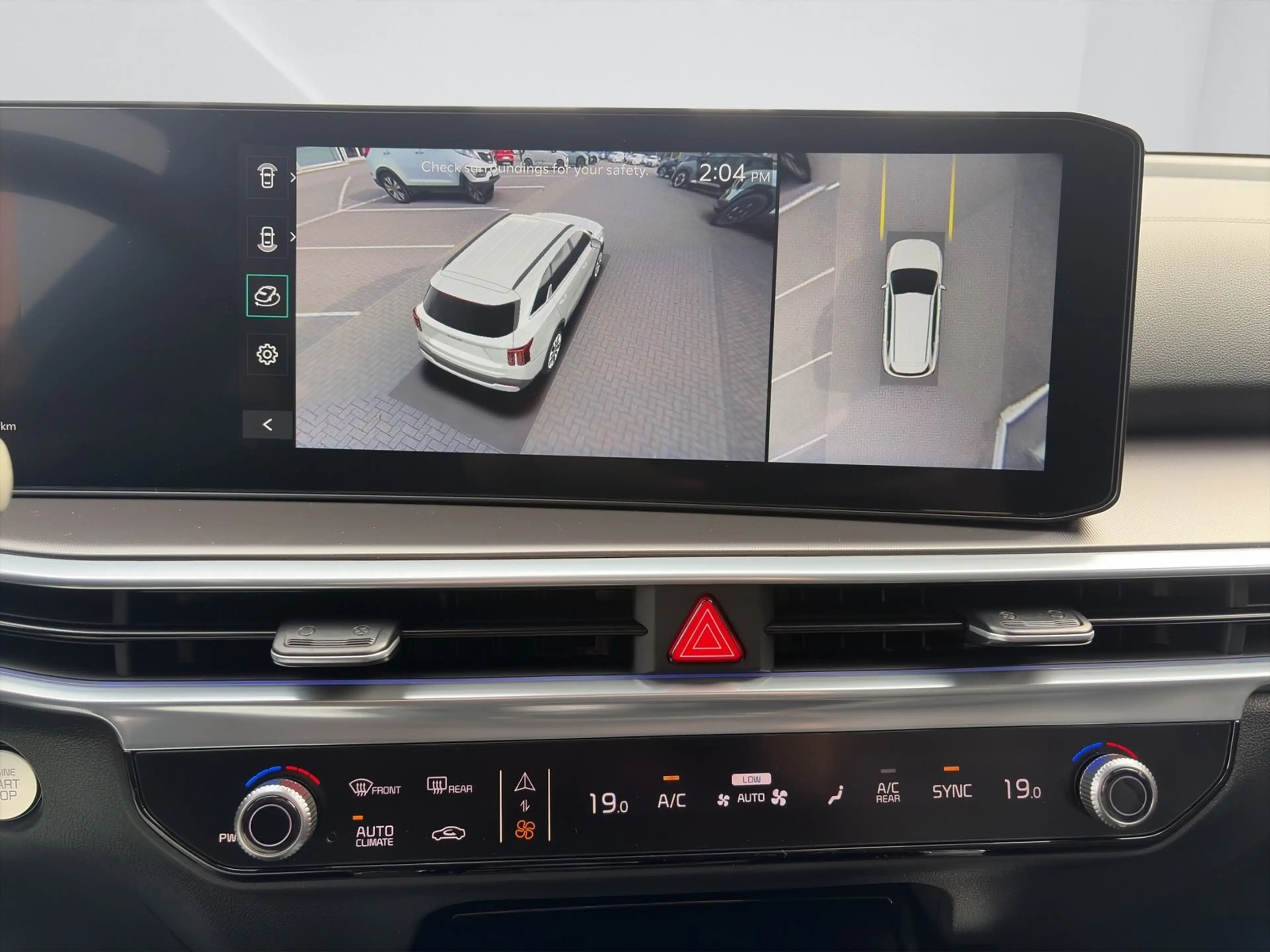 Kia Sorento 2.2 CRDi Platinum AWD DCT GD 7-Sitzer — photo 13