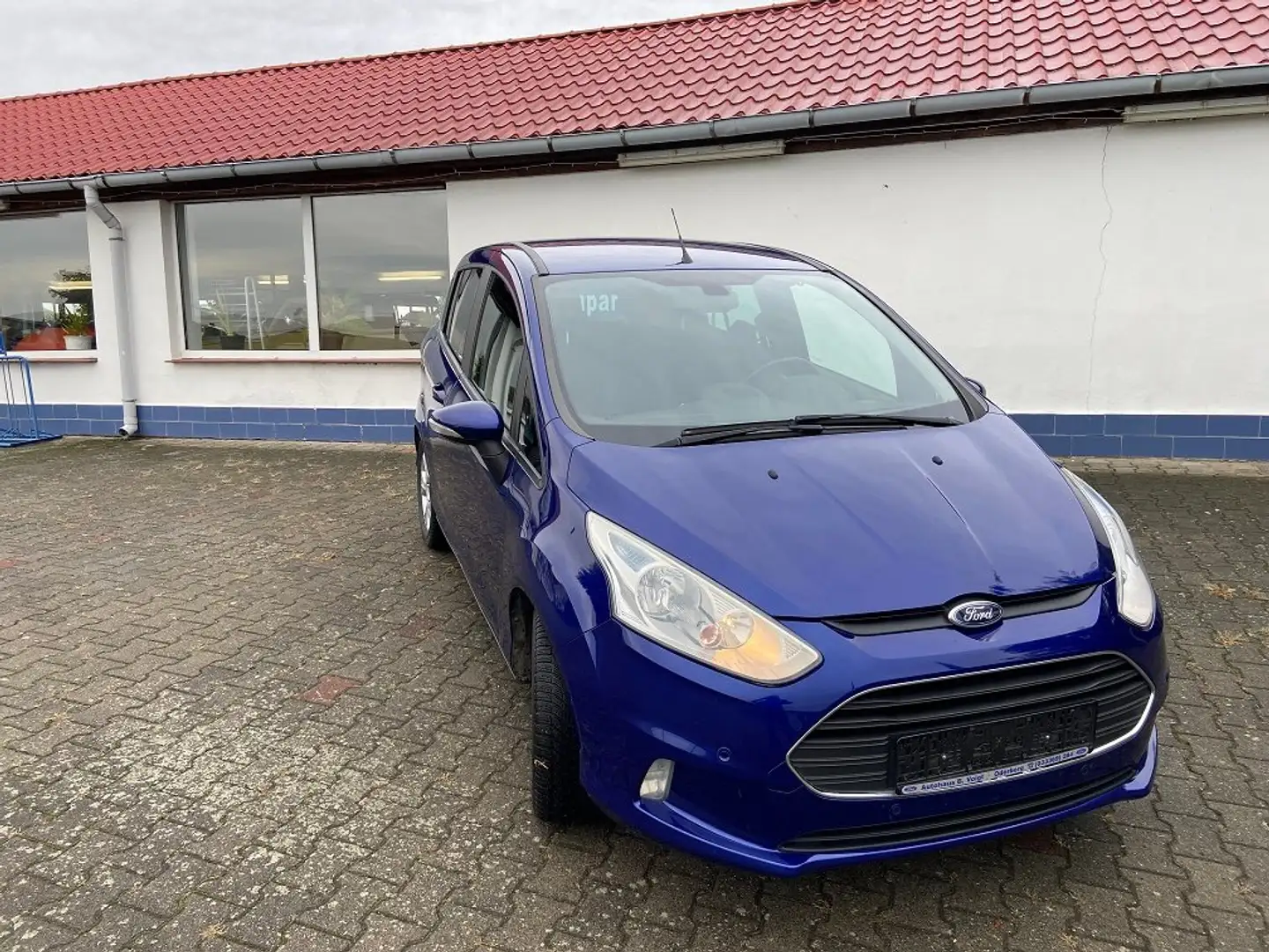 Ford B-Max Sync Edition Kék - 2