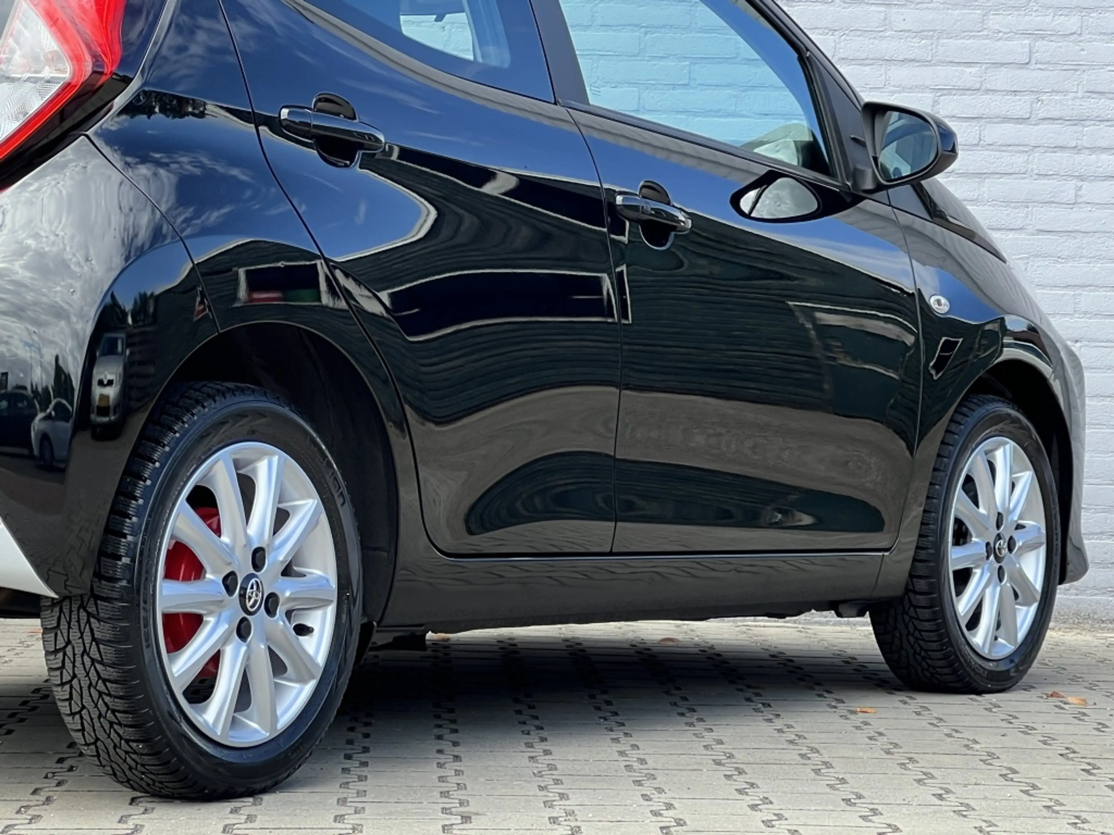 Toyota Aygo 1.0 VVT-i X-Play Automaat 5-deurs | Keyless Start — photo 11