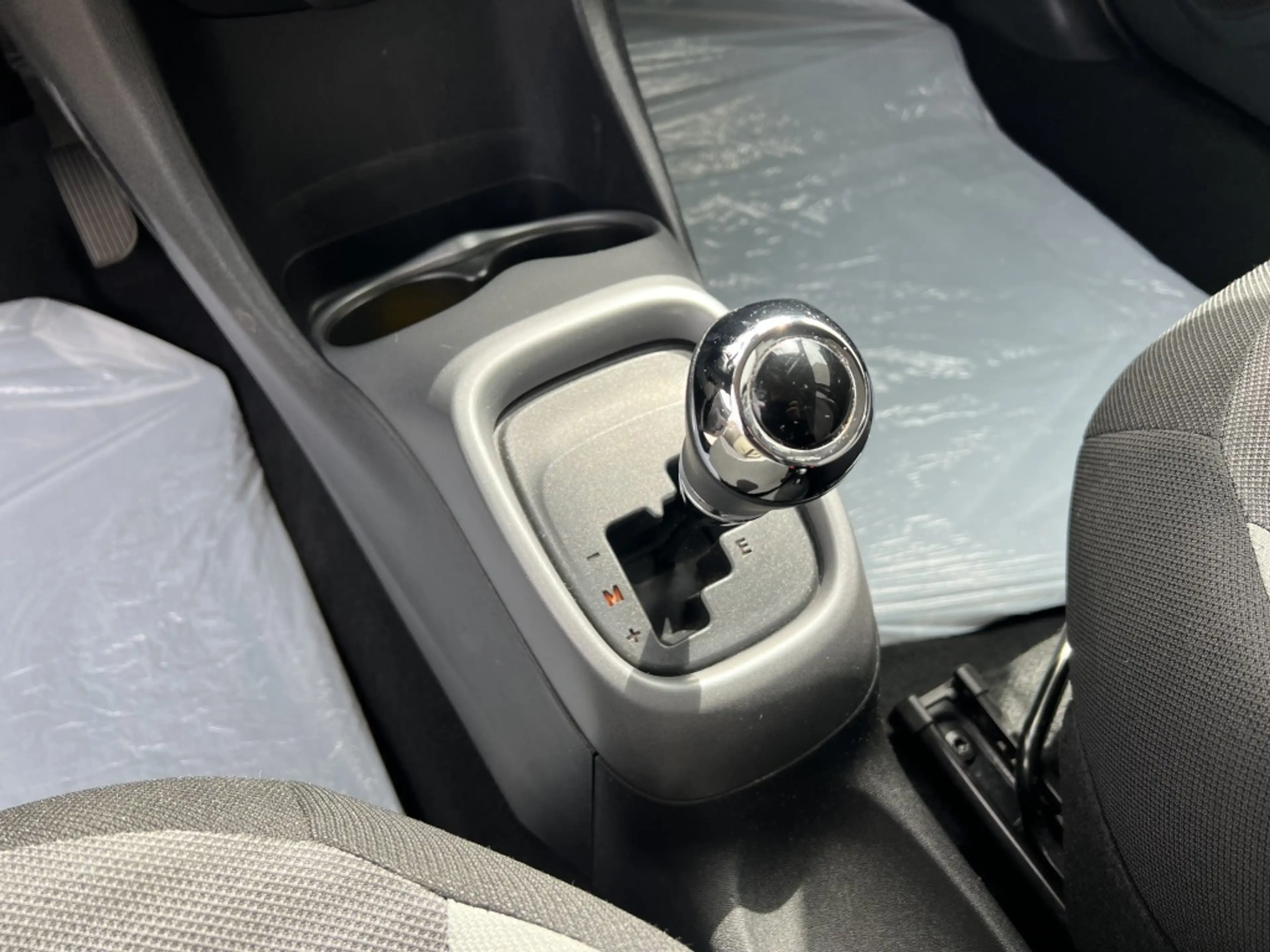 Toyota Aygo 1.0 VVT-i X-Play Automaat 5-deurs | Keyless Start — photo 36