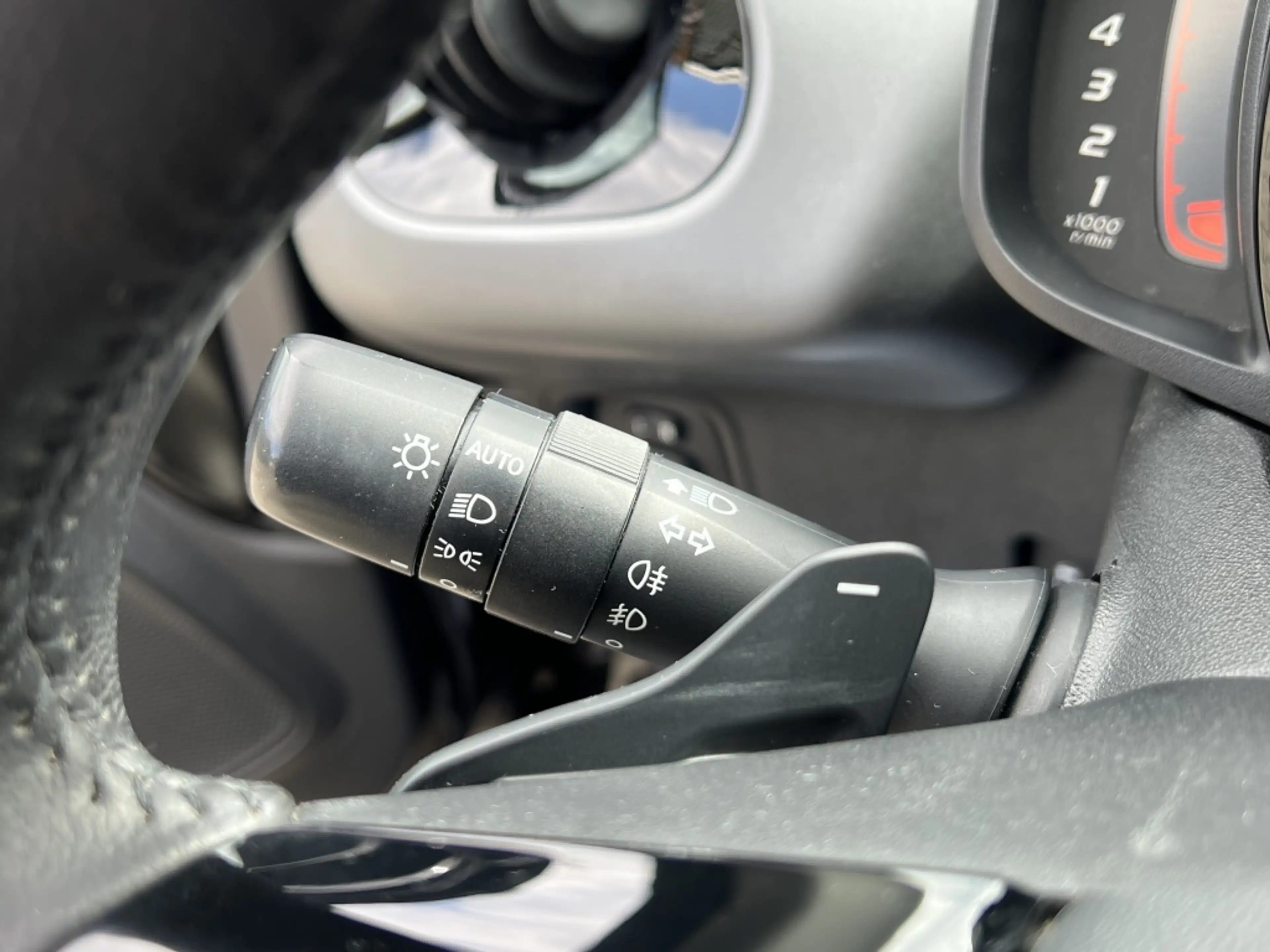 Toyota Aygo 1.0 VVT-i X-Play Automaat 5-deurs | Keyless Start — photo 18