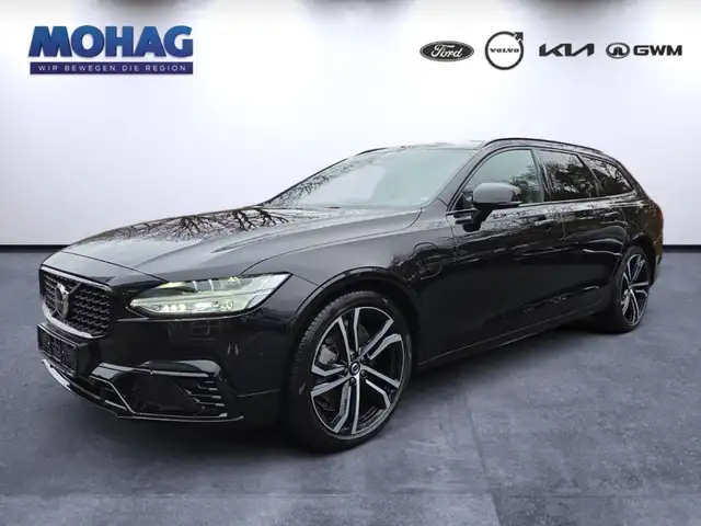 Volvo V90 T6 Plug In Hybrid AWD Plus Dark mit Luftfw.,Panora