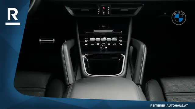 Porsche Cayenne view 15