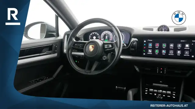 Porsche Cayenne view 18