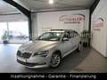 Skoda Superb Combi Style 4x4 DSG/Navi/CarPlay/Leder/E6 Argent - thumbnail 1
