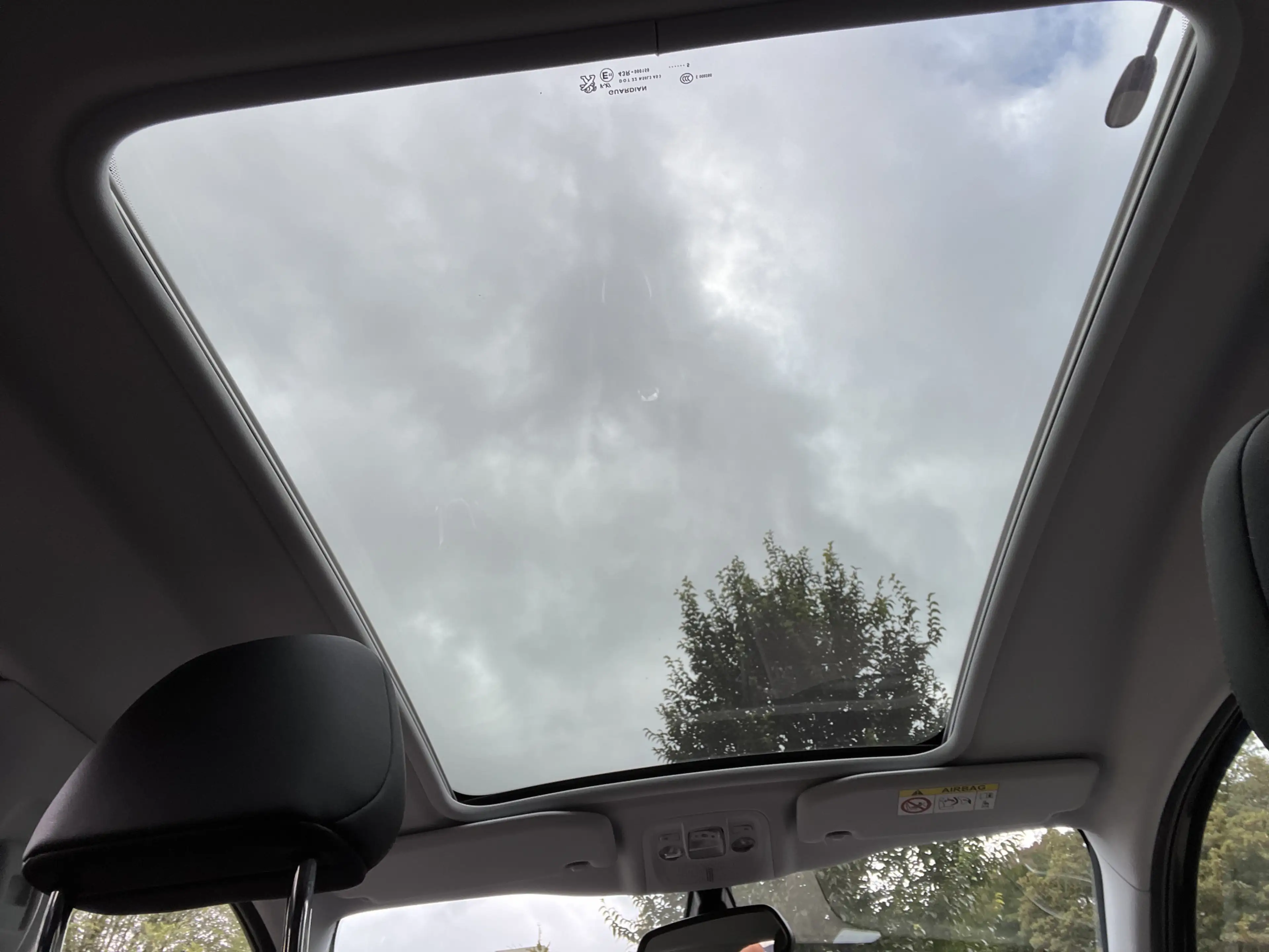 Peugeot 2008 1.6 VTi Allure — photo 11