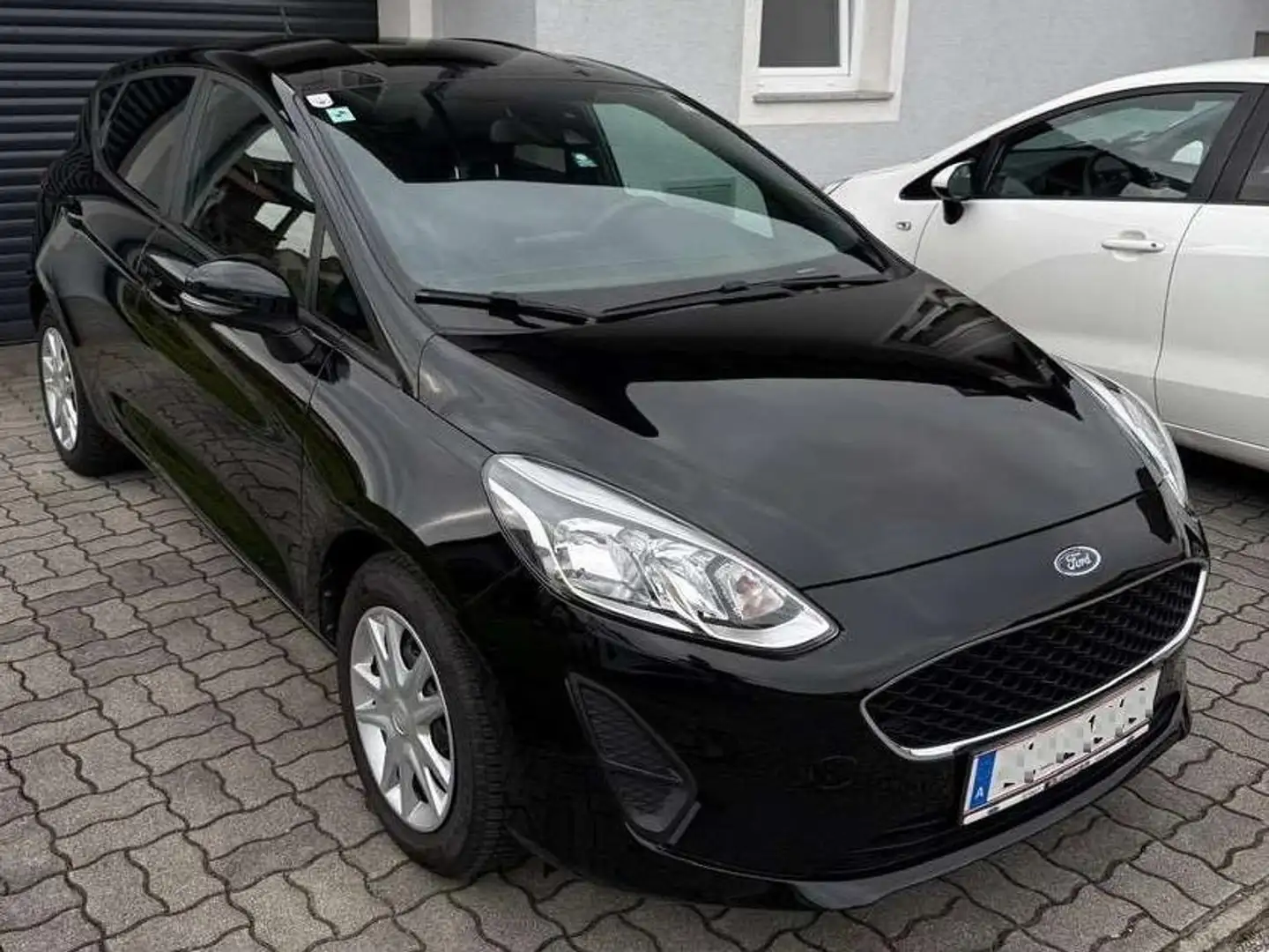 Ford Fiesta Fiesta Active 1,0 Start/Stop Active Schwarz - 2
