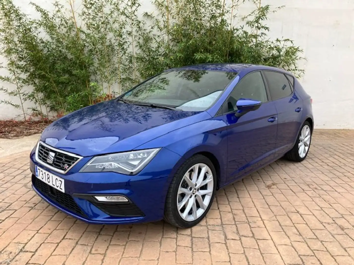 SEAT Leon 1.5 EcoTSI S&S DSG7 FR Fast Edition Plus 150 Azul - 1