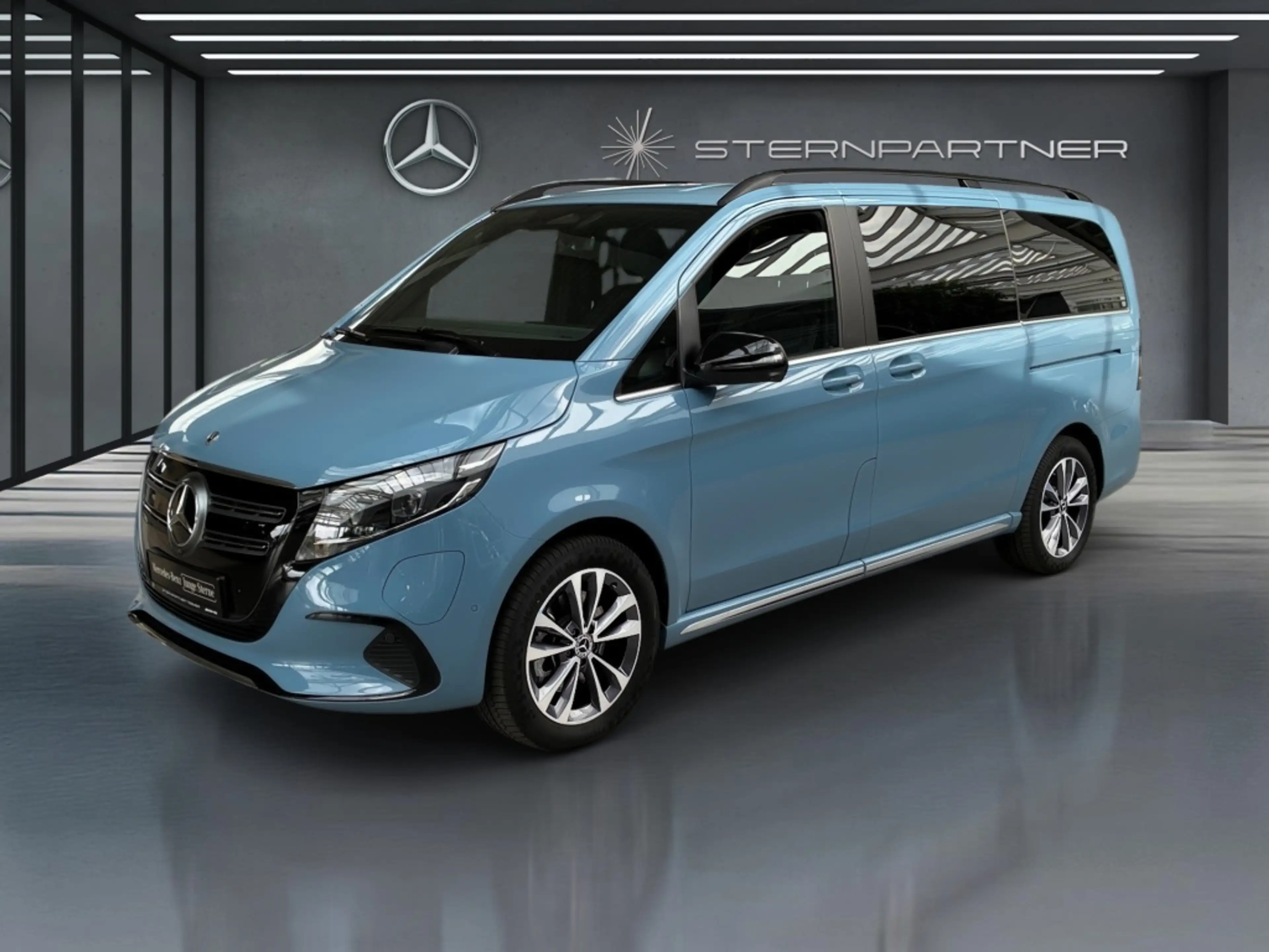 Mercedes-Benz EQV 300 Avantgarde Lang Airmatic, Burmester