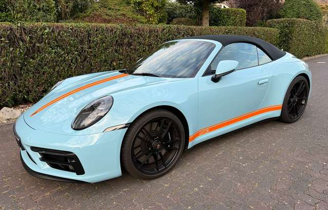 Porsche 992 911 Carrera Cabrio GTS PDK