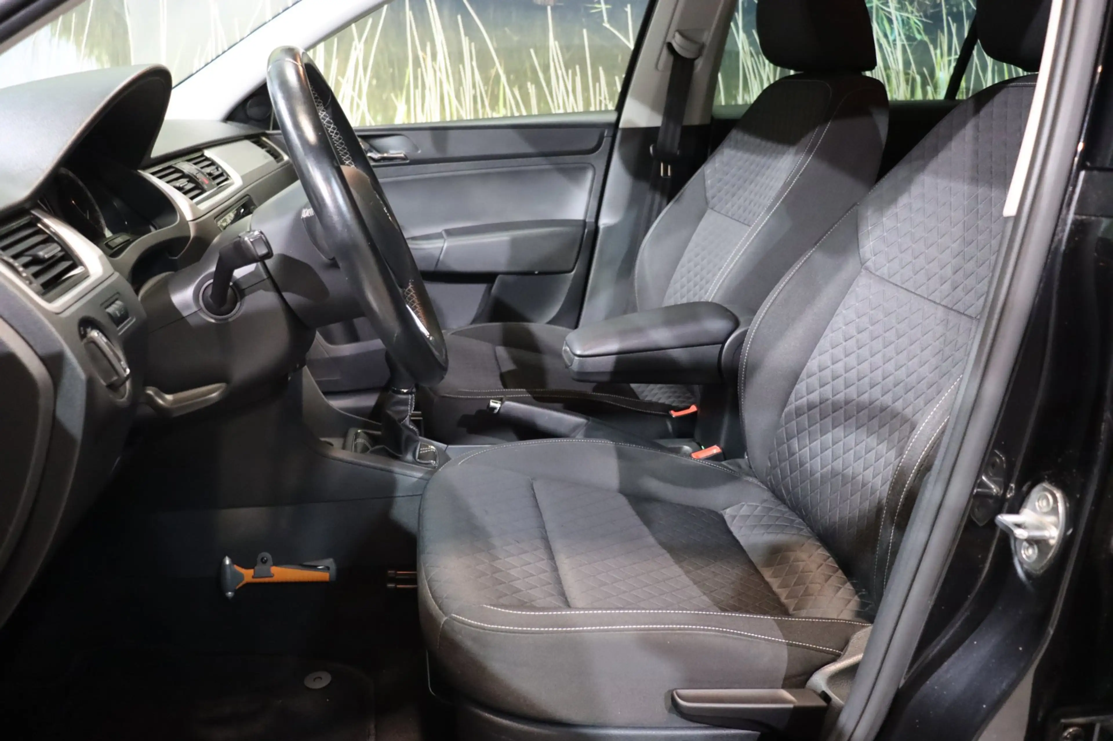 Skoda Rapid/Spaceback 1.2 TSI Greentech Edition Navi | PDC | Stoelverwar — photo 7