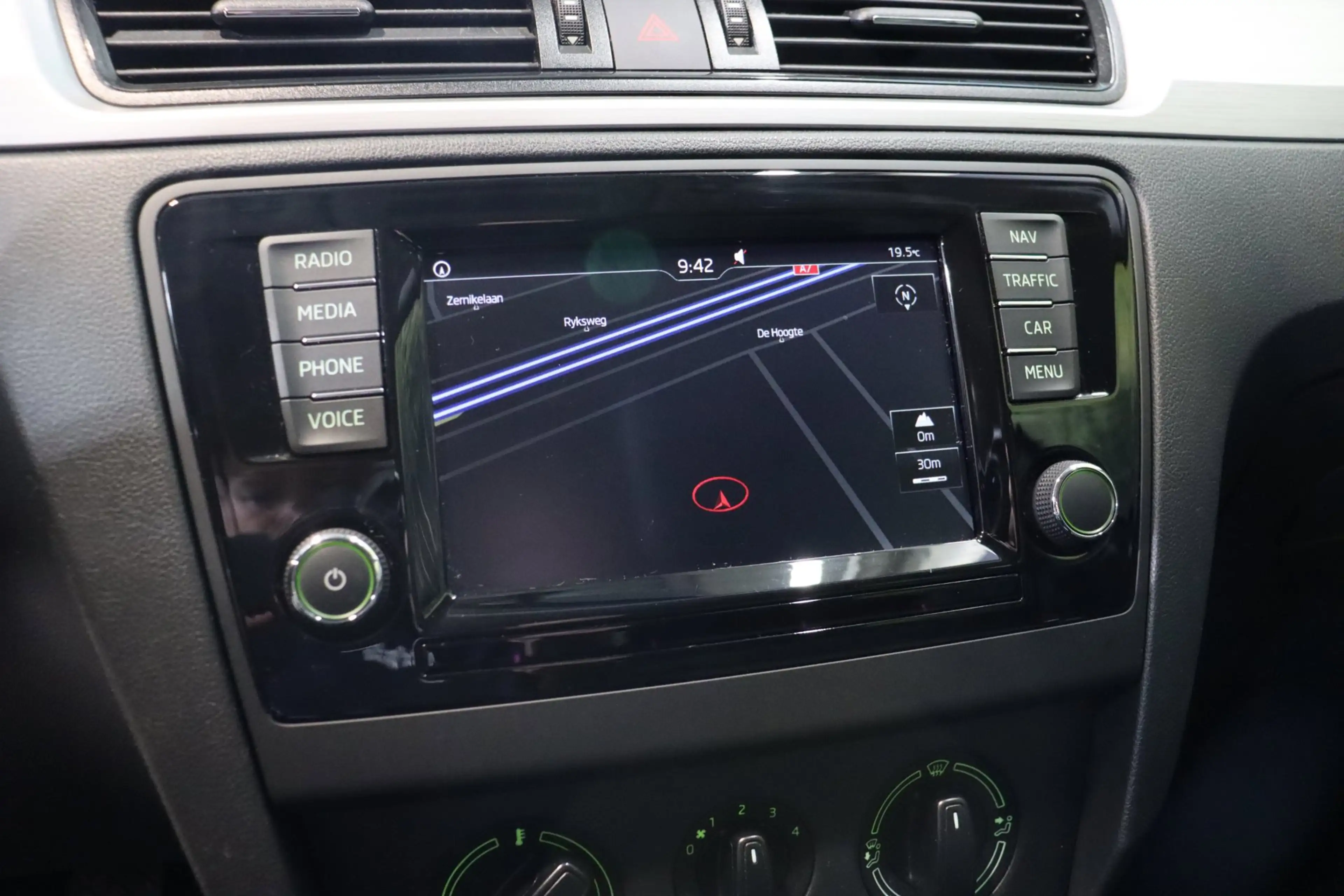 Skoda Rapid/Spaceback 1.2 TSI Greentech Edition Navi | PDC | Stoelverwar — photo 13