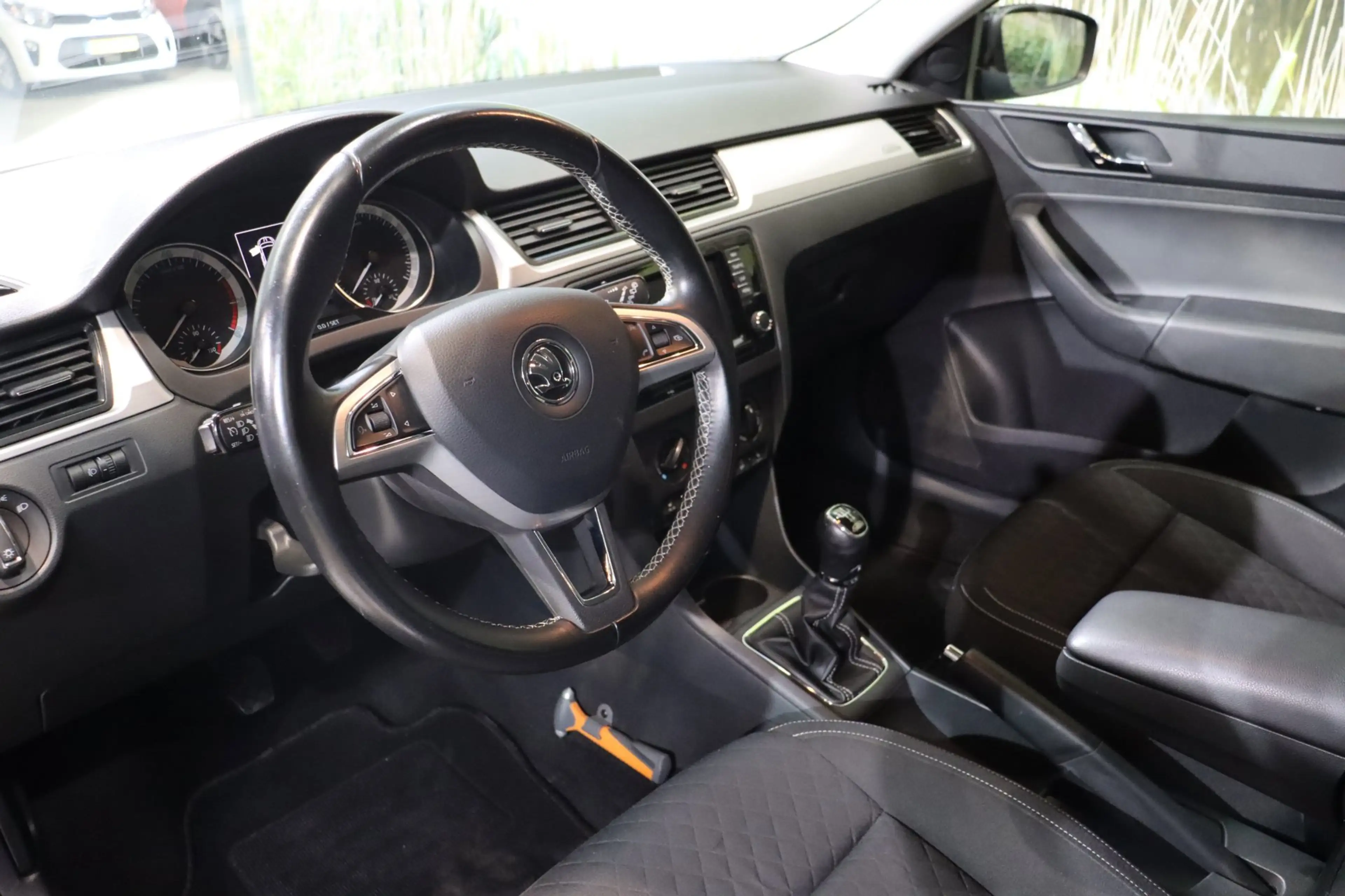 Skoda Rapid/Spaceback 1.2 TSI Greentech Edition Navi | PDC | Stoelverwar — photo 6