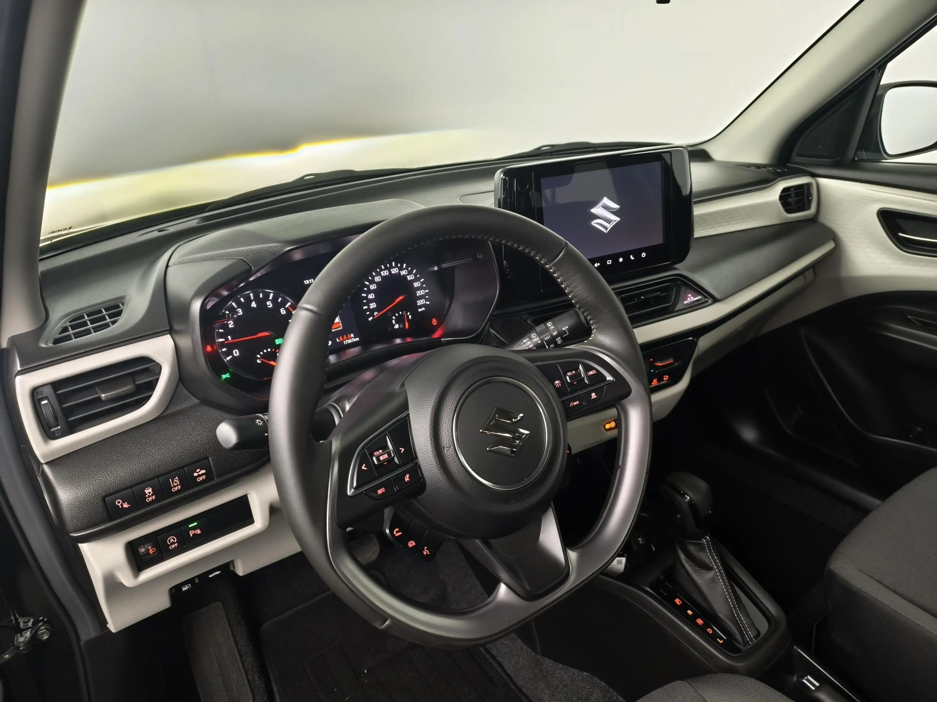 Suzuki Swift 1.2 Select Smart Hybrid Automaat 82PK | Adaptieve — photo 17