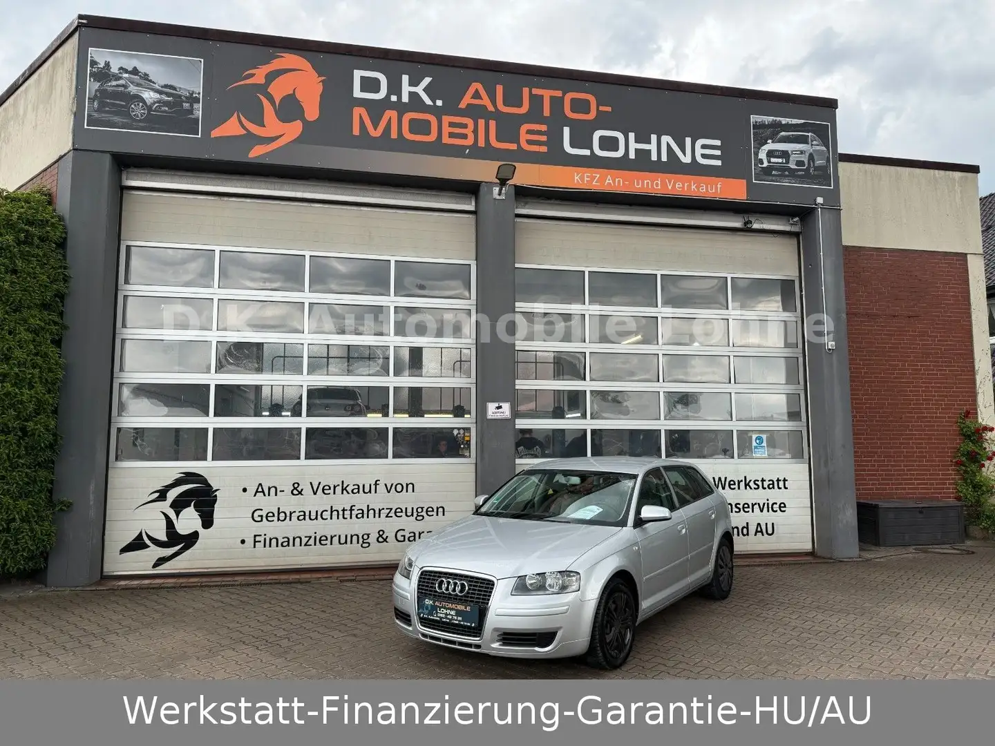 Audi A3 Sportback 1.6 Attraction/KLIMA/NEUER TÜV*** Silber - 1