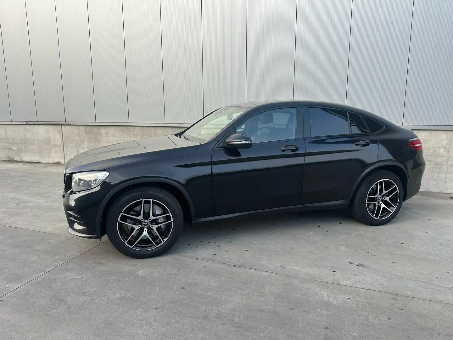Mercedes-Benz GLC 250 d Coupé 4-Matic Noir - 2