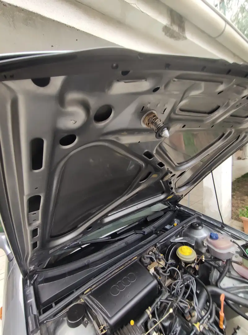 Audi Coupe Coupe 1.8 Gri - 2