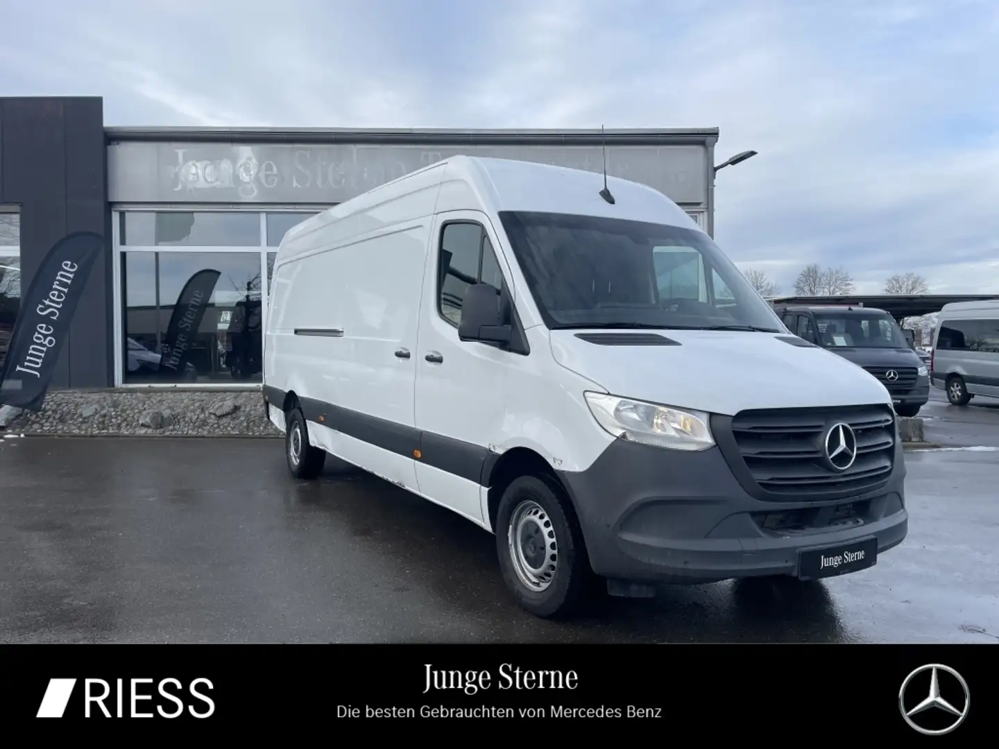 Mercedes-Benz Sprinter 317 CDI MAXI/L3H2/MBUX/KLIMA/AUTOMATIK/NAVI/KAMERA Weiß - 1