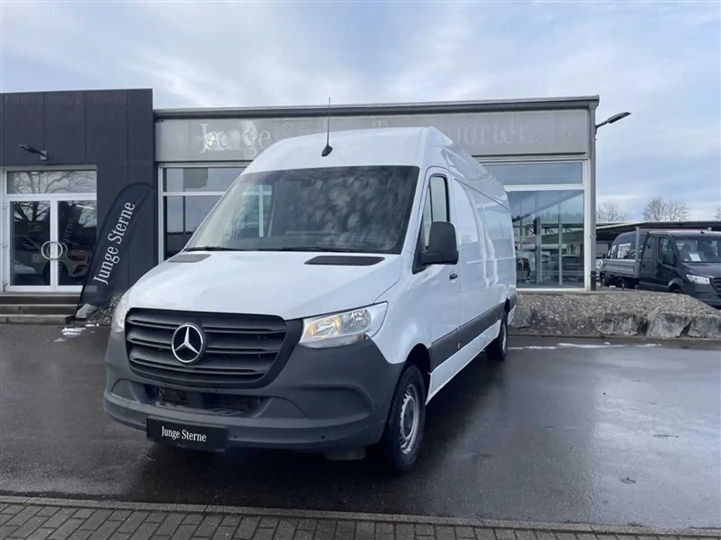 Mercedes-Benz Sprinter 317 CDI MAXI/L3H2/MBUX/KLIMA/AUTOMATIK/NAVI/KAMERA Weiß - 2