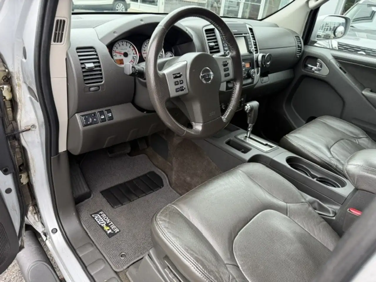 Nissan Frontier fotografie Nissan Frontier