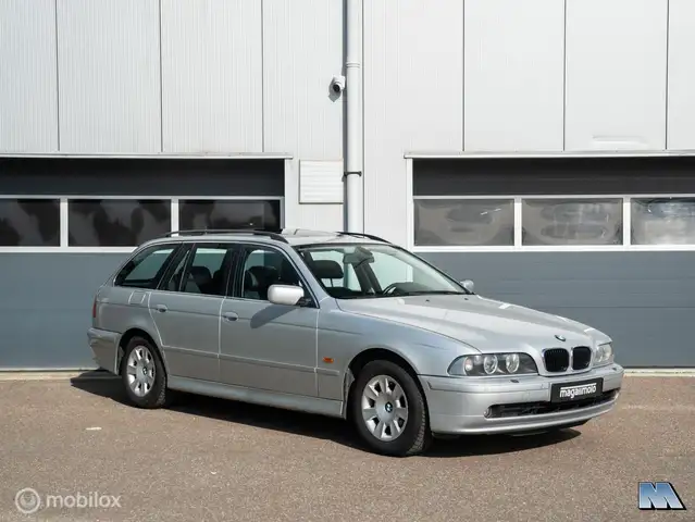 BMW 525 5-serie Touring 525i E39 l Zeer mooi interieur l H