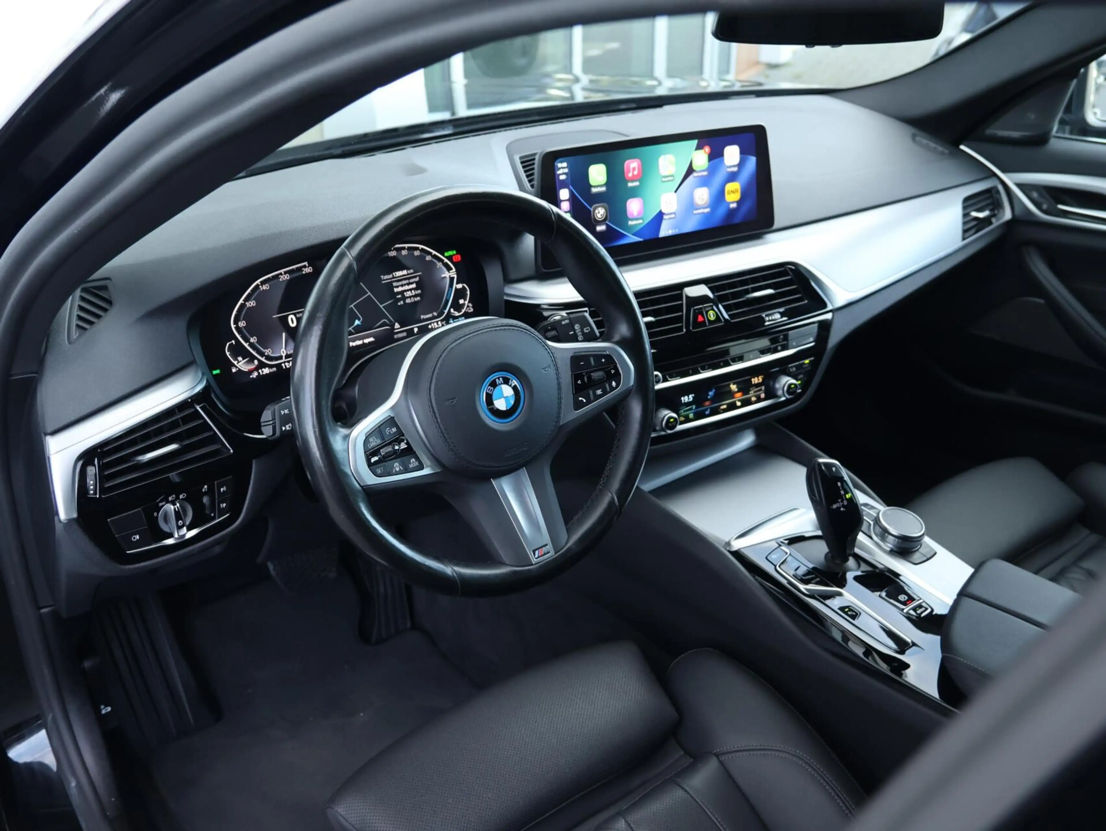 BMW 530 5-serie Touring 530e xDrive Business Edition | SOH — photo 4