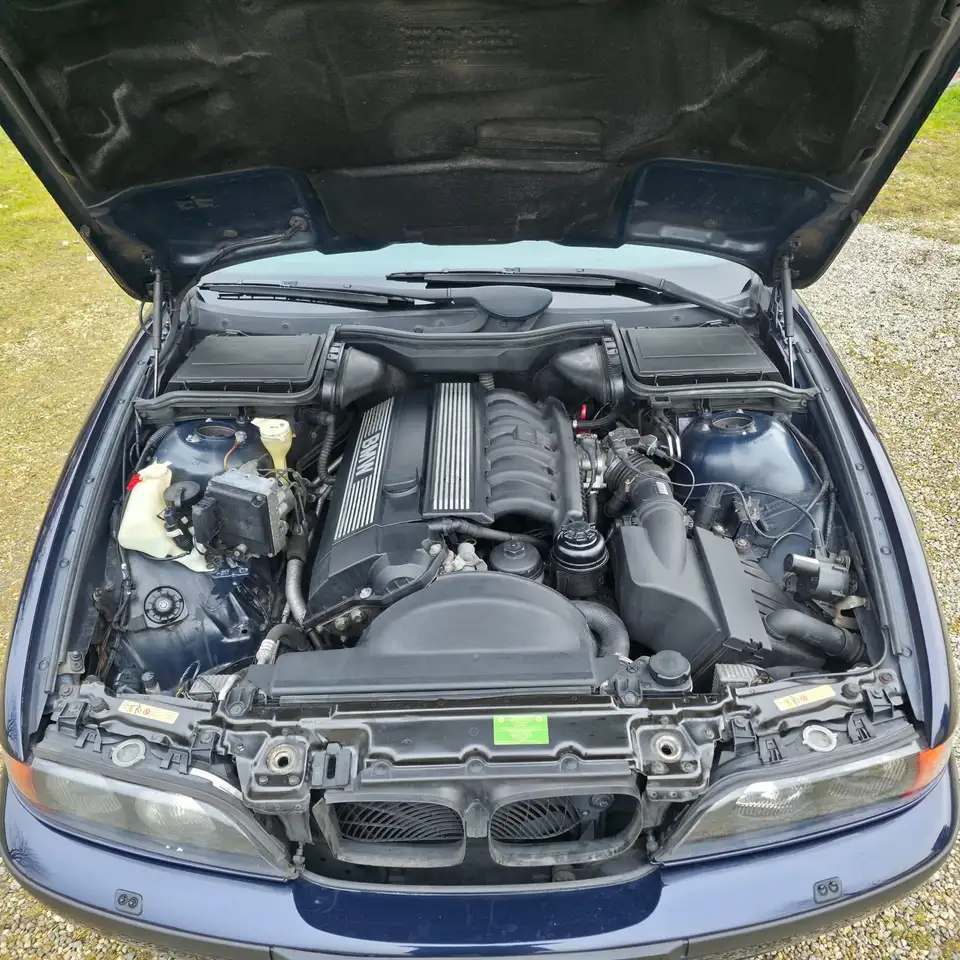 BMW 523i Futura, foto 11
