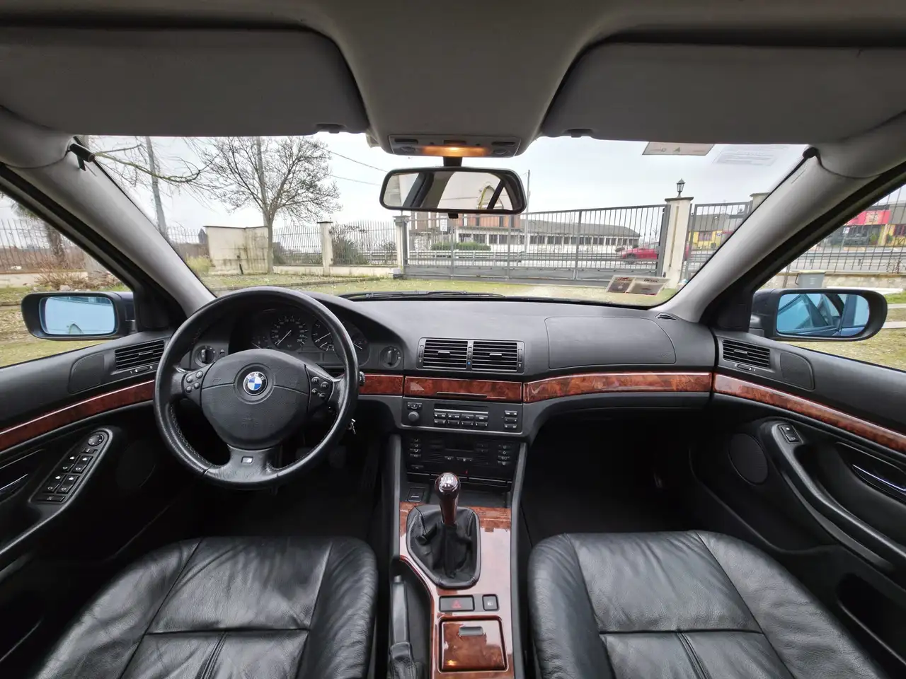 BMW 523i Futura, foto 6