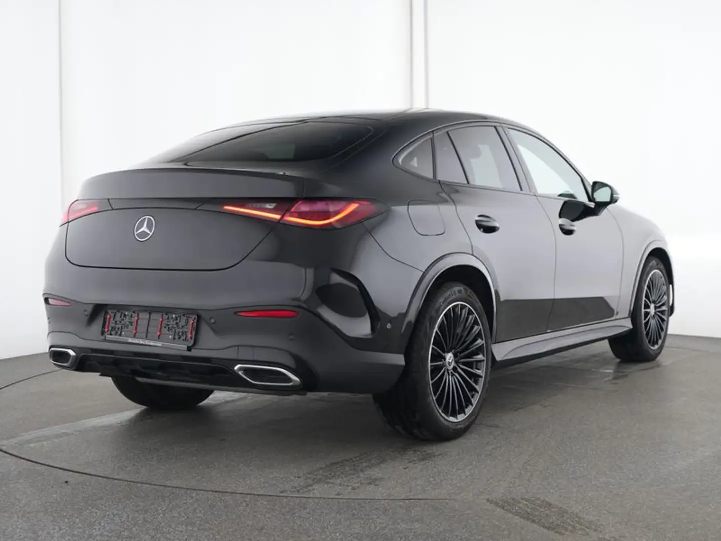 Mercedes-Benz GLC 200 4M Coupe AMG Night Pano AHK 360 Distro Schwarz - 2