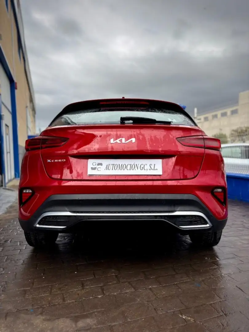 Kia XCeed 1.0 T-GDi Drive Burdeos - 2