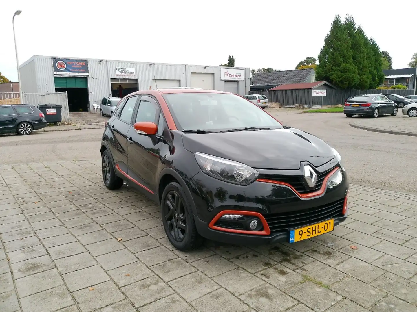 Renault Captur 0.9 TCE EXPRESSION Zwart - 1