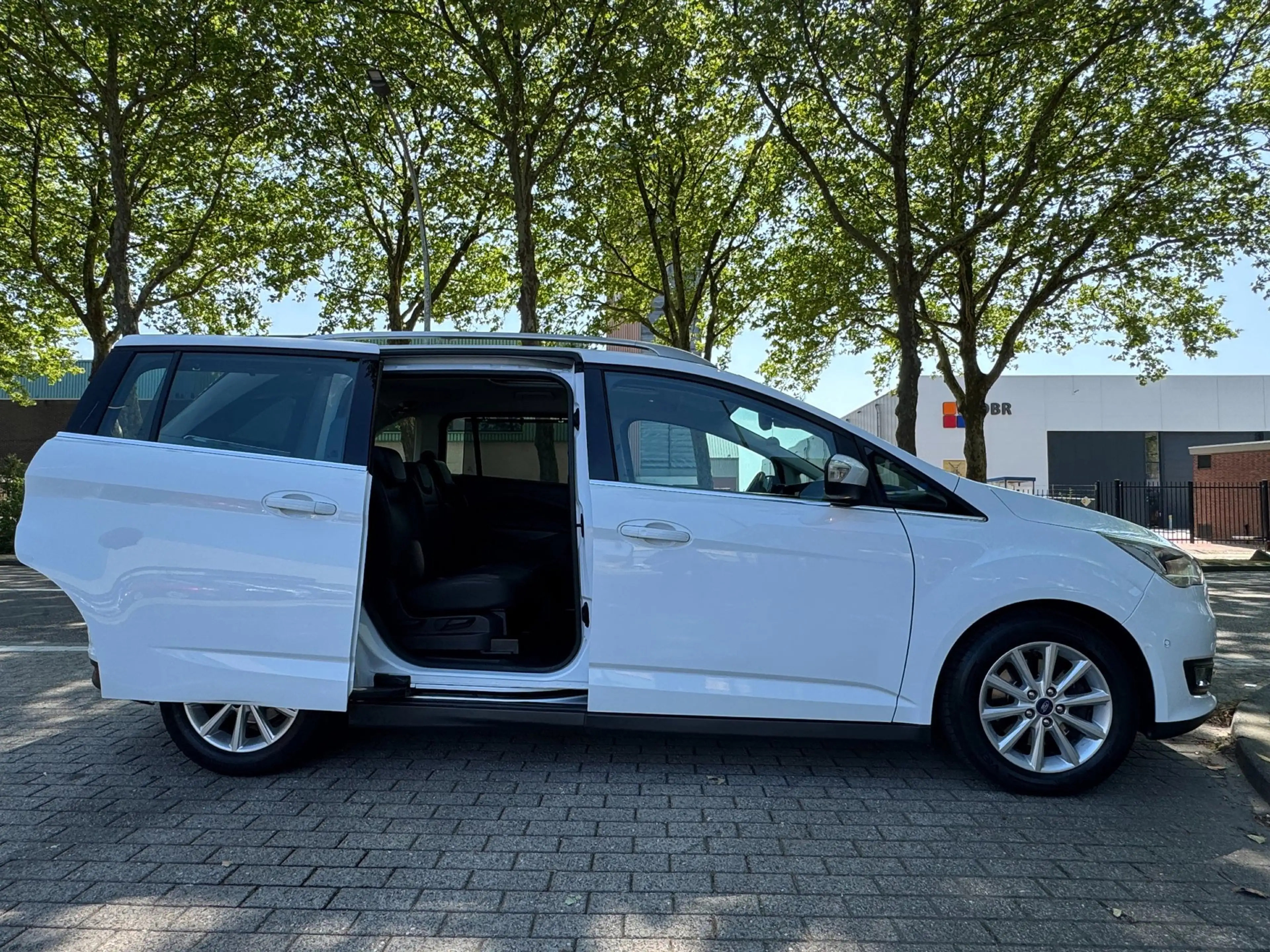 Ford Grand C-Max 1.0 Titanium 7 zits PANO Leer Facelift Vol Dealer — photo 26