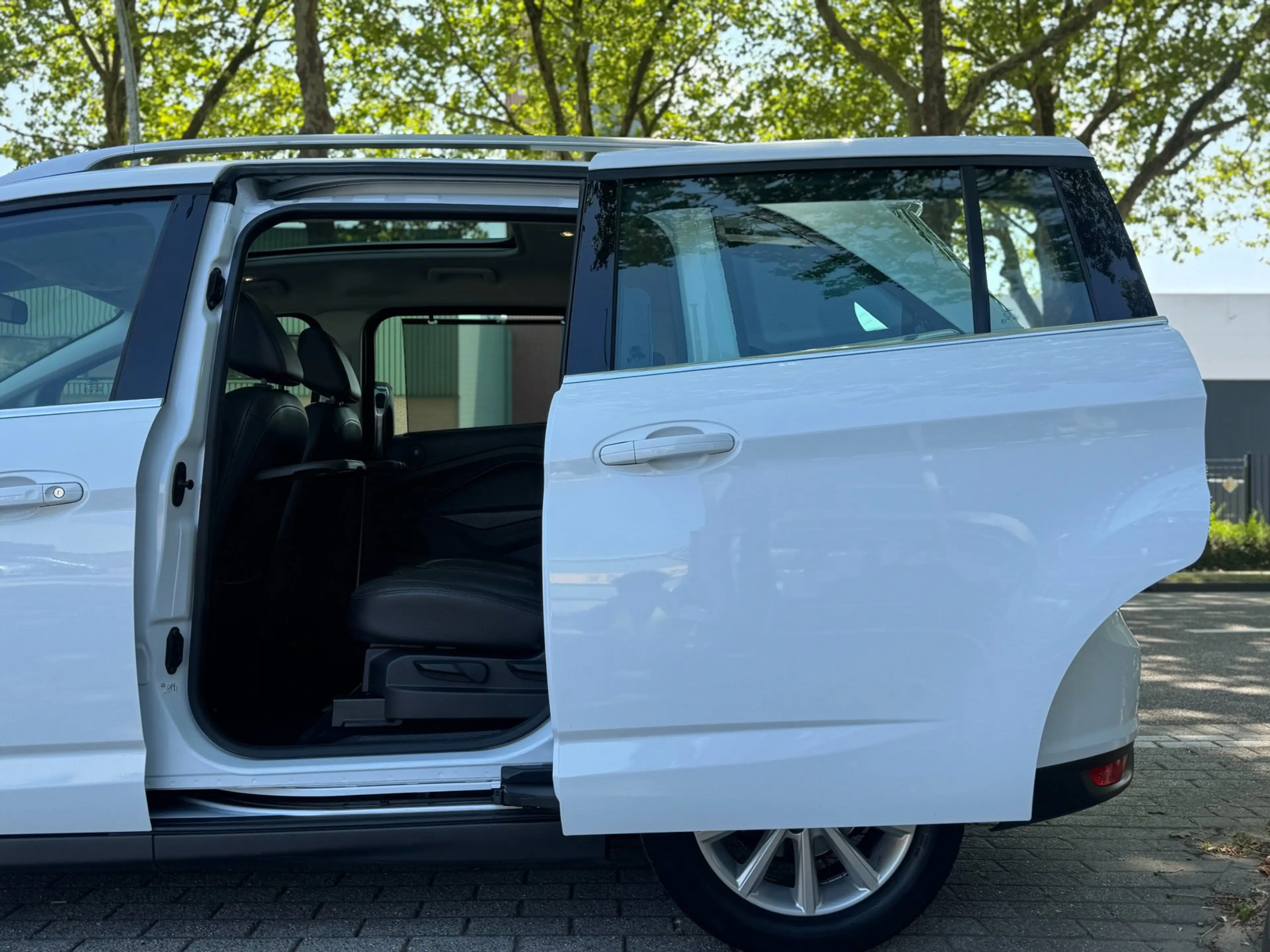 Ford Grand C-Max 1.0 Titanium 7 zits PANO Leer Facelift Vol Dealer — photo 16