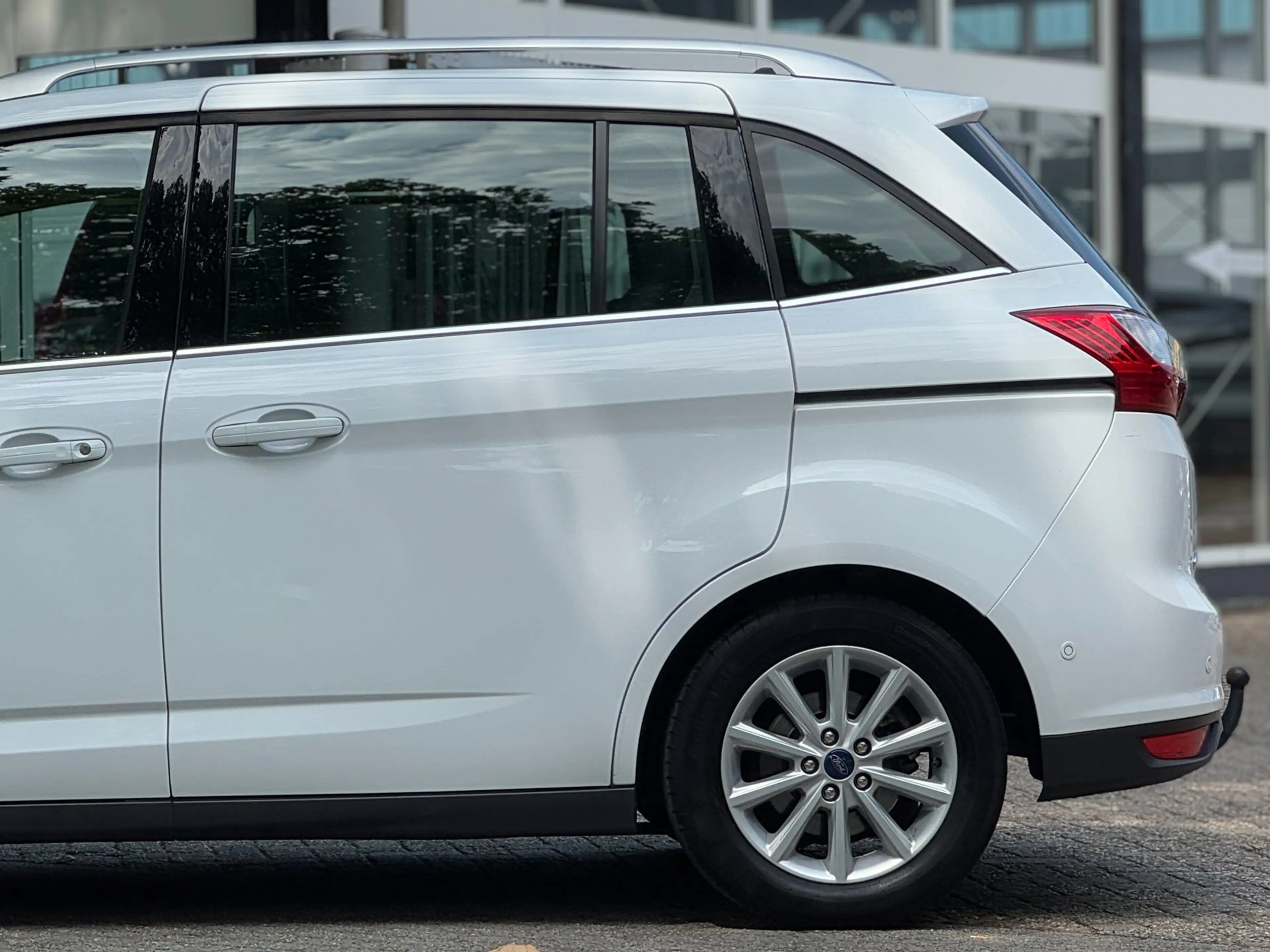 Ford Grand C-Max 1.0 Titanium 7 zits PANO Leer Facelift Vol Dealer — photo 15