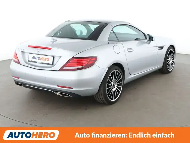 Mercedes-Benz SLC view 6