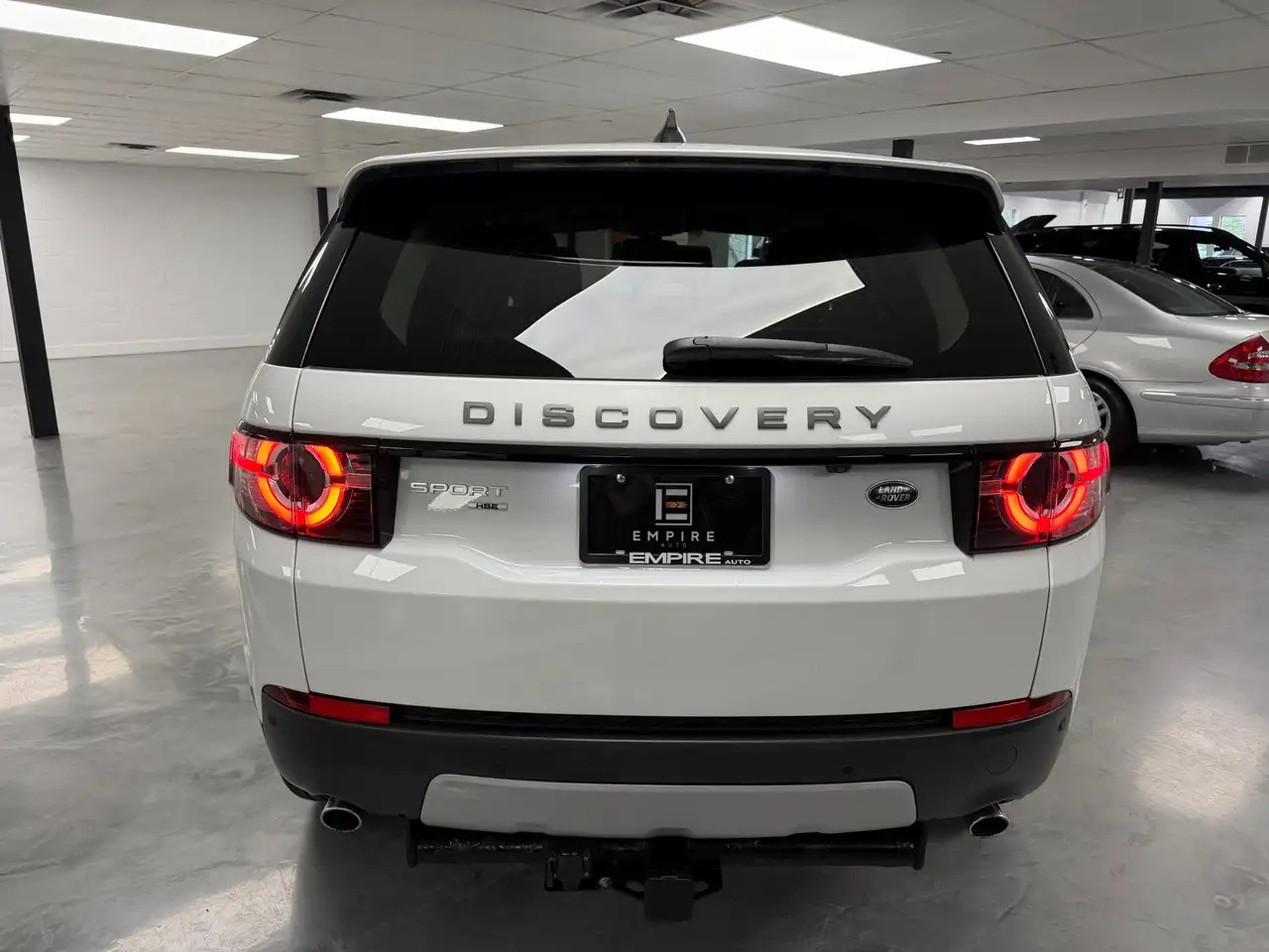 Land Rover Discovery Sport снимка Land Rover Discovery Sport