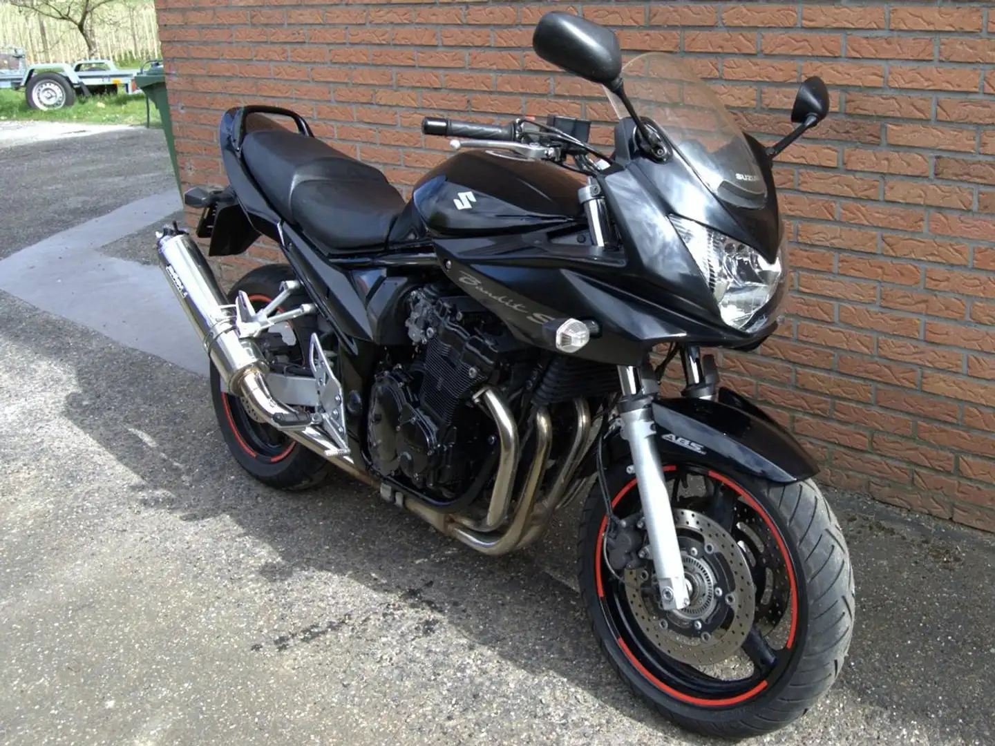 Suzuki Bandit 650 GSF 650 SA Zwart - 1