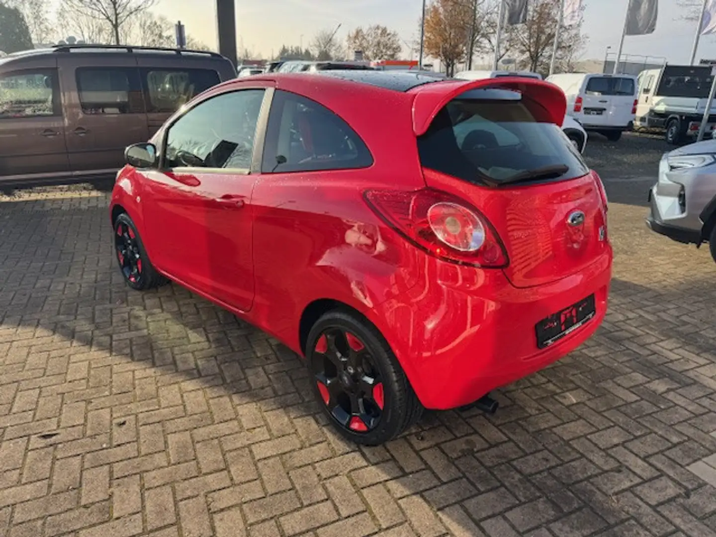 Ford Ka/Ka+ Kırmızı - 2