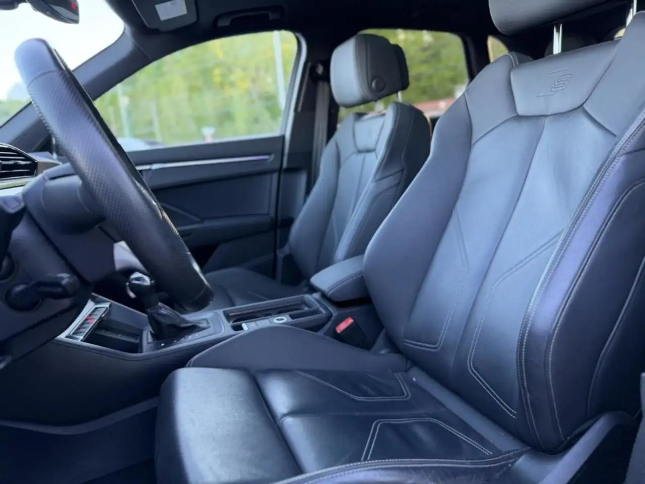 Audi Q3 снимка Audi Q3