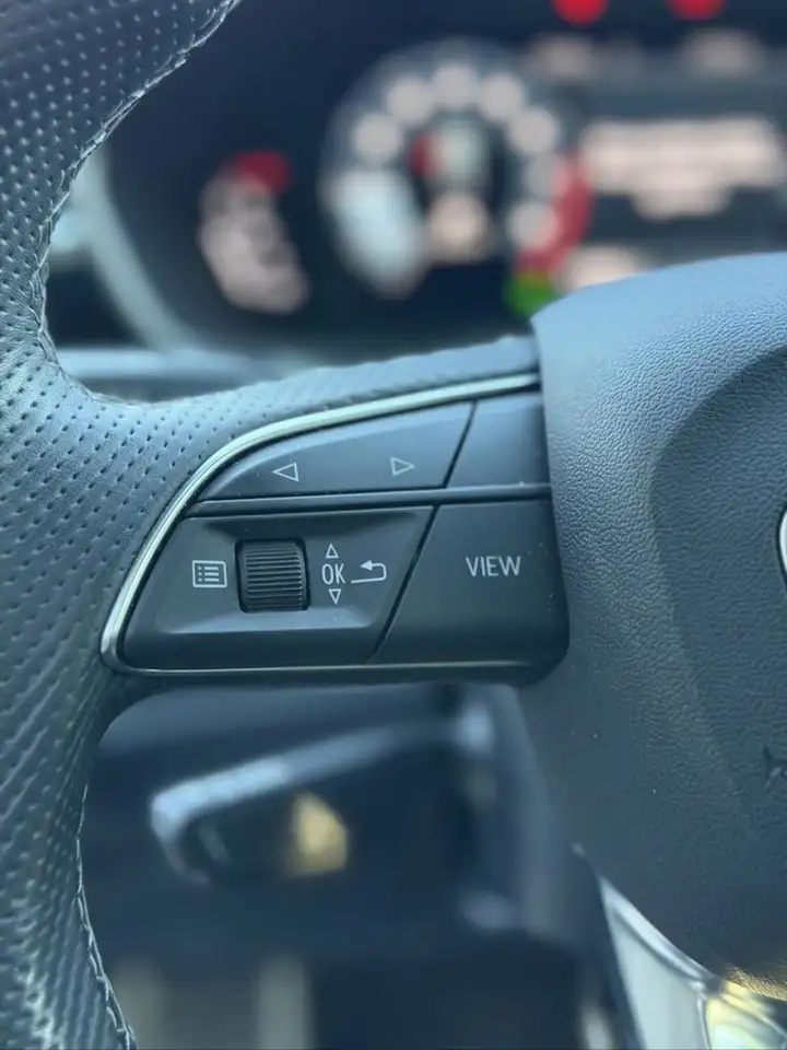 Audi Q3 снимка Audi Q3