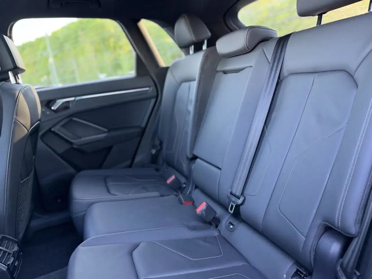 Audi Q3 снимка Audi Q3