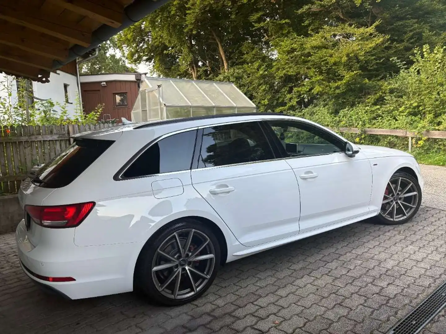 Audi A4 A4 Avant 2,0 TDI S-tronic Weiß - 2