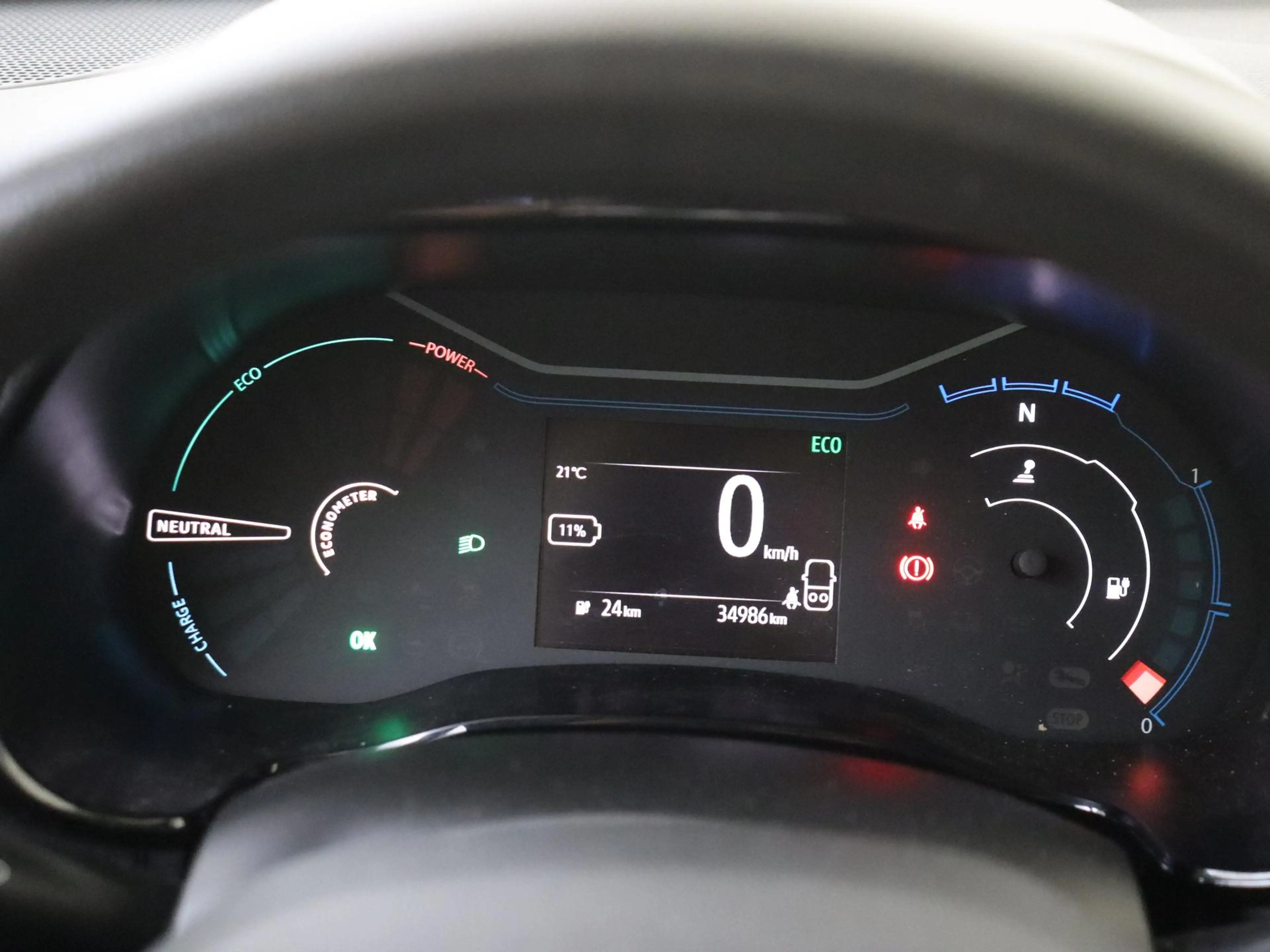 Dacia Spring Comfort Plus 27 kWh | Leder | bluetooth | airco — photo 11