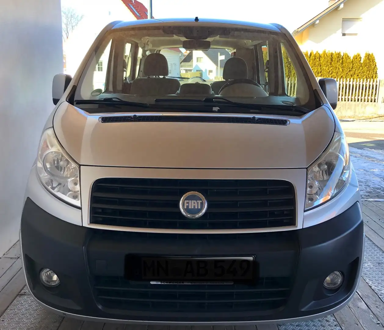 Fiat Scudo Panorama Family L1H1 120 Multijet Camping Grau - 1