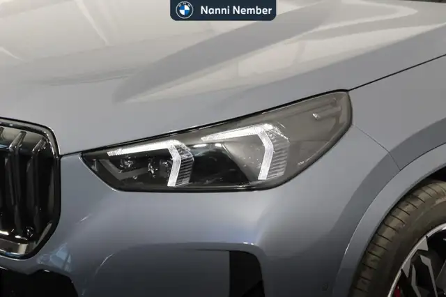 BMW X1 view 5