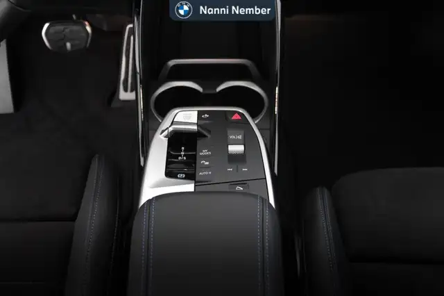 BMW X1 view 12